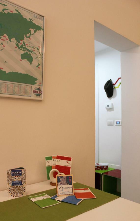 Casa Ginebras Apartment Bari Bagian luar foto
