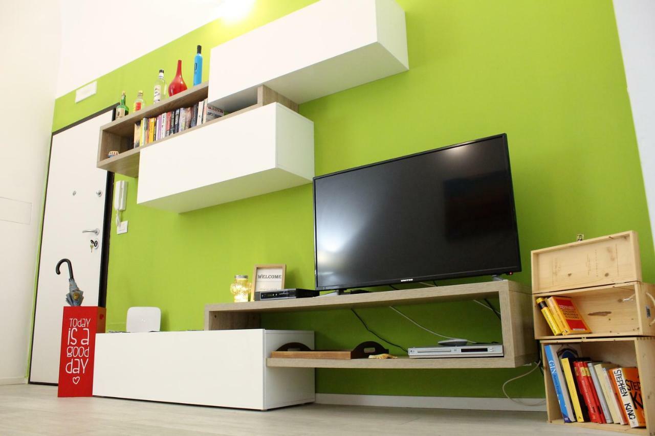 Casa Ginebras Apartment Bari Bagian luar foto